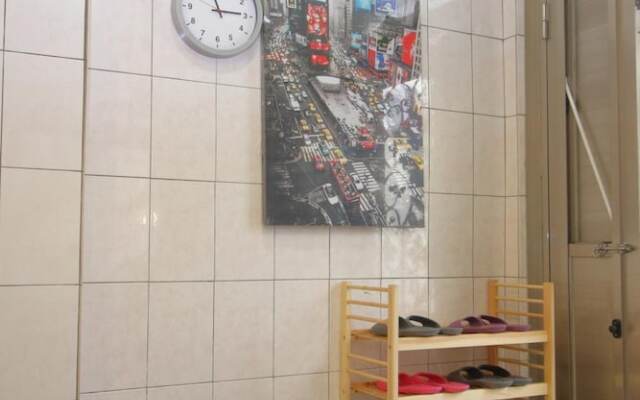Good Man Hostel