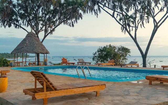 Kingfisher Beach Resort
