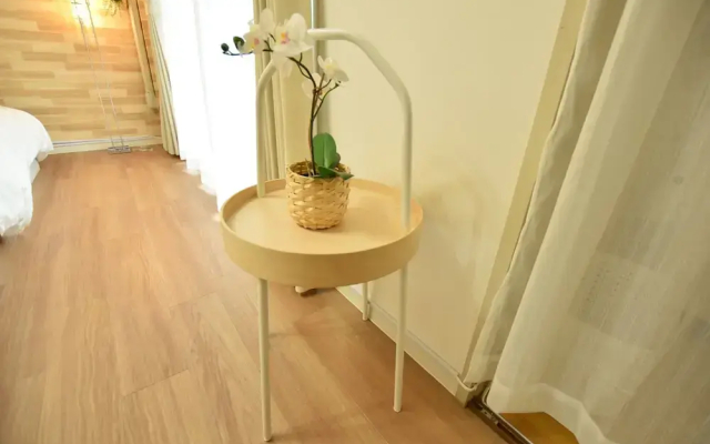 Nipponbashi Art Hotel