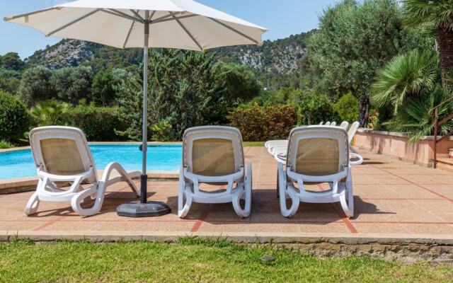 Villa - 4 Bedrooms with Pool and WiFi - 103183