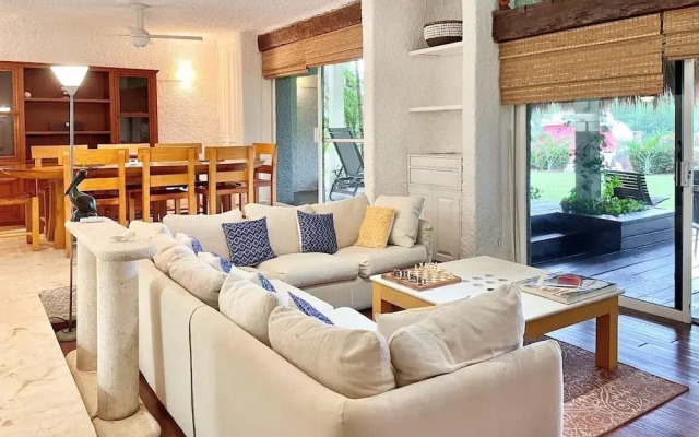Villa Sicilia by Andiani Travel
