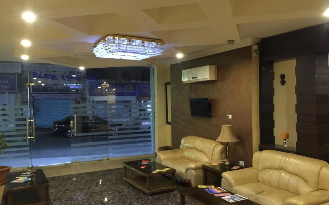 Zaina Plaza Hotel