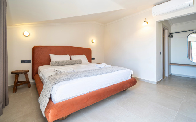 Magic Tulip Beach Hotel