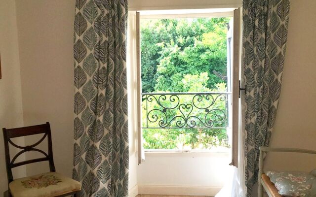 House With 6 Bedrooms in Montignac-charente, With Private Pool, Enclos