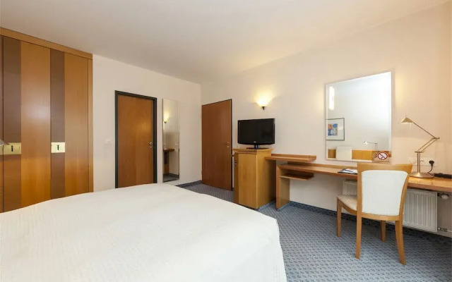 Tryp by Wyndham Stadtoldendorf