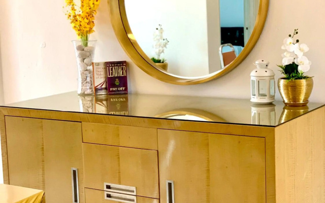 Sea La Vie Goldy @ Laguna Resort