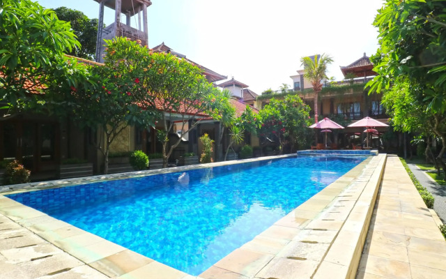 Gora Beach Inn