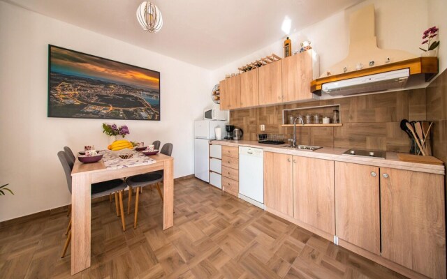 Nice Home in Stifanici With Wifi and 1 Bedrooms