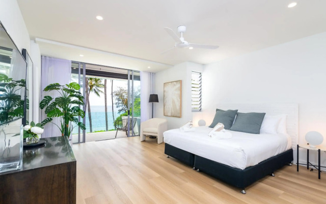 Drift Palm Cove
