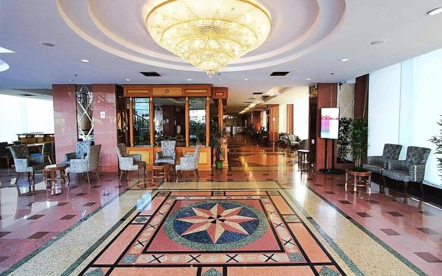 Grand Tower Inn Rama VI Hotel