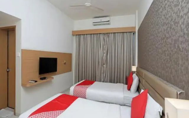 OYO Premium Bhosari MIDC