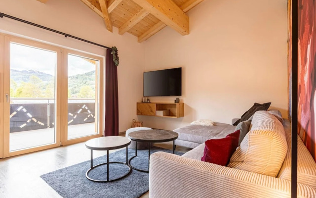 Beautiful Apartment With Balcony