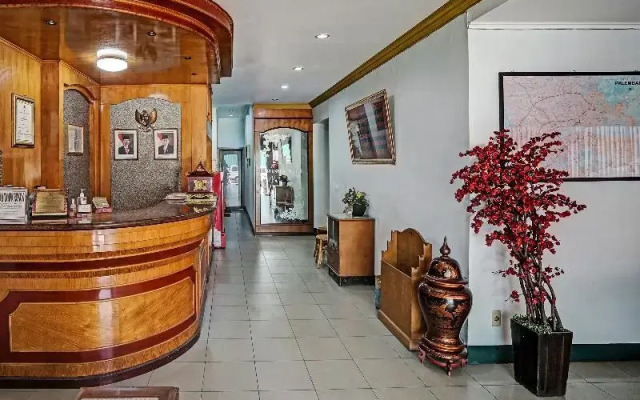 Oyo 91805 Hotel Wisma Bari