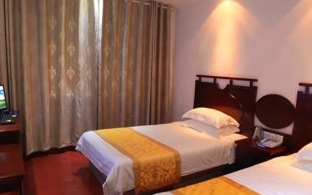 Lushan Guling Holiday Inn