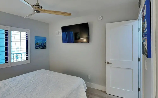 Seaside 4 by Distinctive Beach Rentals