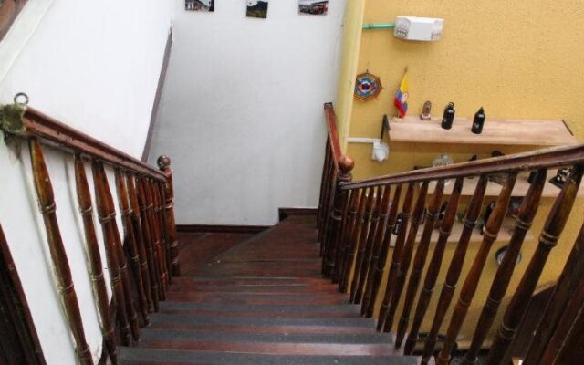 El Pit Hostel