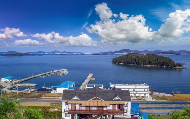 Yeosu Kumegreen Pension