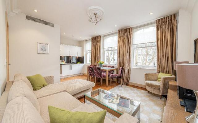 Claverley Court Apartment Knightsbridge