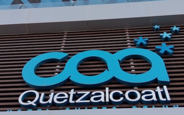 Quetzalcoatl Hotel & Suites Deluxe