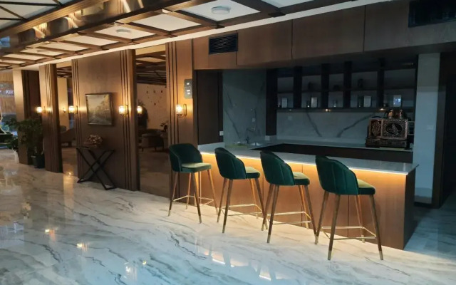 Nadir Business Hotel