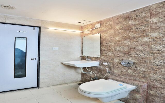 Hotel Arya Corporate,