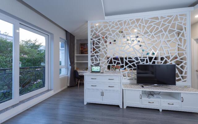 Jack Apartment 95