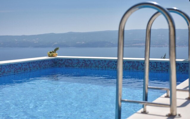 Beautiful Home in Omis With Wifi and 2 Bedrooms