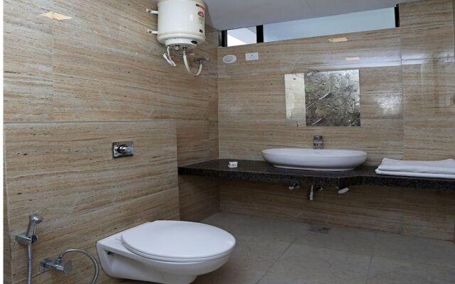 OYO 10176 Hotel Bluebell
