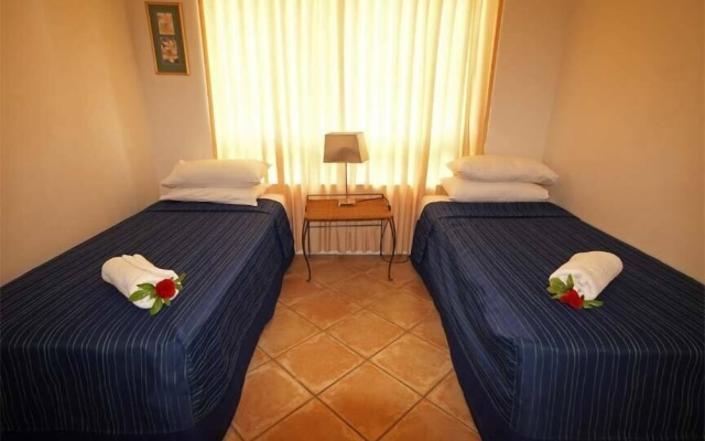 Santorini By The Sea Gold Coast – Guest Rooms – Gold Coast