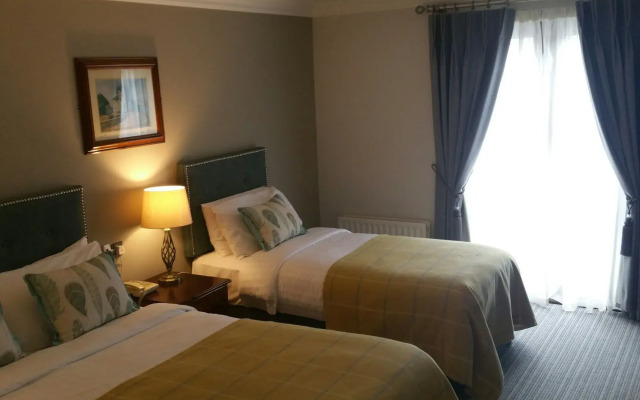 Killarney Heights Hotel