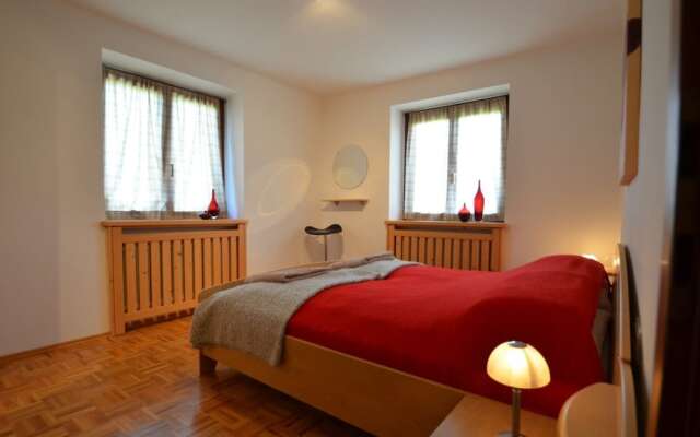 Foxes Mountain View by Z-K-H Rentals