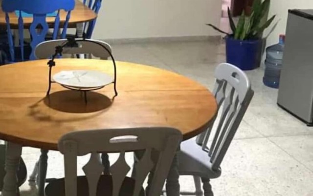 Botanic Garden Hostal