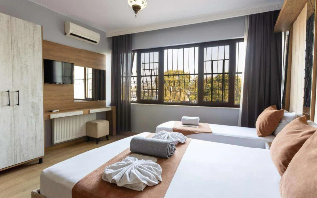 Lumina Boutique Hotel