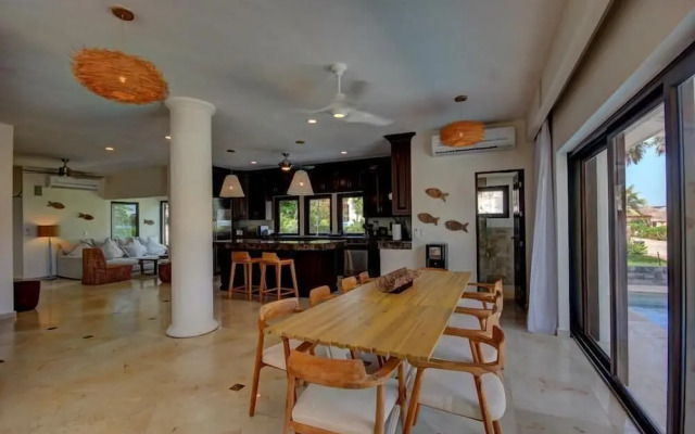 Villa Unica by Playa Moments