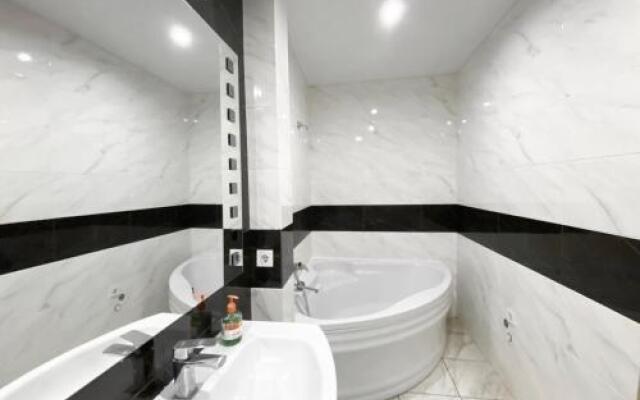 Most City Area De-Lux Apartment