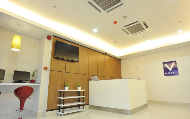 V Hotel