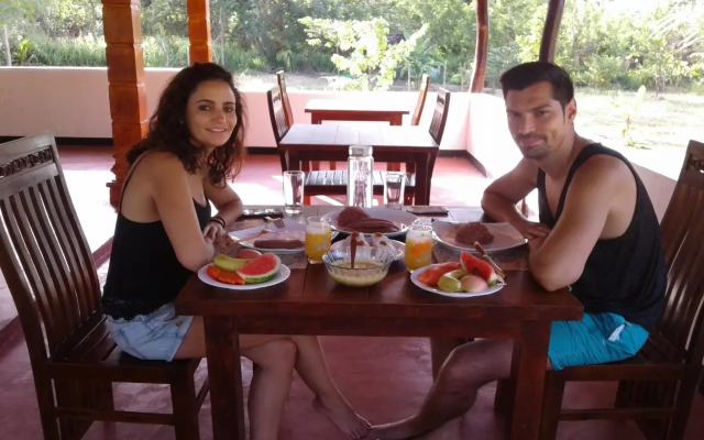 Lakeside resort Habarana