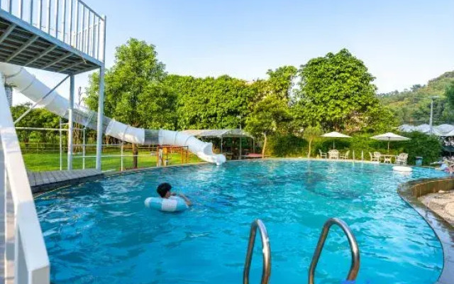 Longmen Nankunshan Nature Valley Hot Spring Hotel