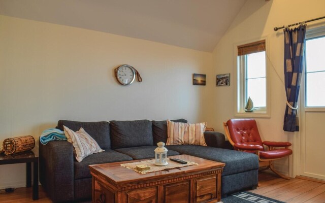 Awesome Home in Bakkasund With 2 Bedrooms and Wifi