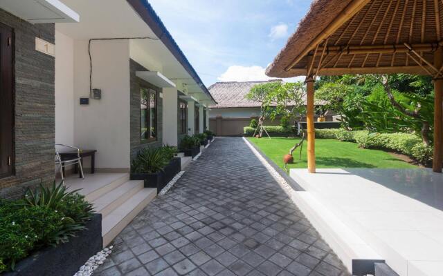ZEN Rooms Jimbaran Merajapati
