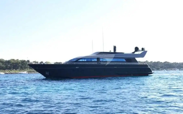 Davidon Yacht