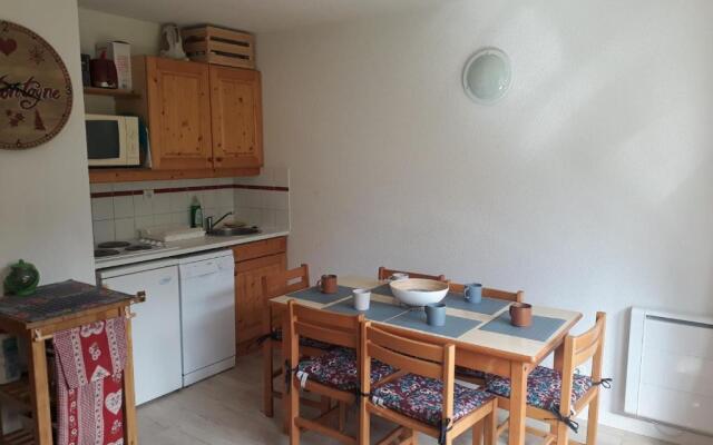 Appartement Morillon 1100, 2 pièces, 6 personnes - FR-1-412-67