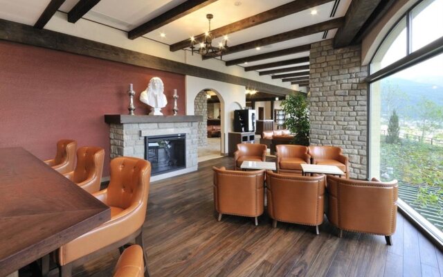 Отель La Vista Fuji Kawaguchiko