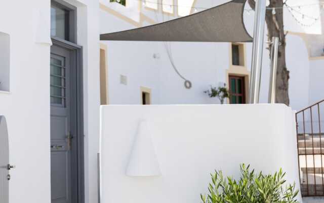 Saint George Cave House