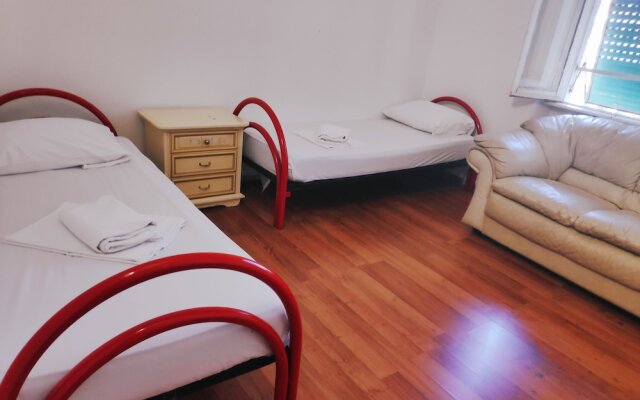 HostelRoma
