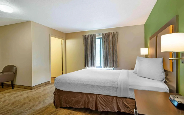 Extended Stay America Select Suites Atlanta Alpharetta Norpt