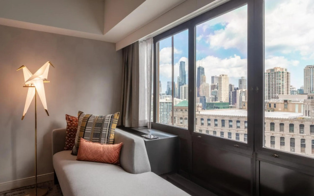 voco Chicago Downtown - Riverwalk by IHG