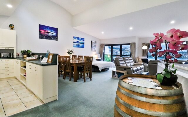 Amazing Queenstown Luxury Apartment