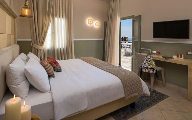 Captivating 2-bed Villa in Imerovigli, Santorini