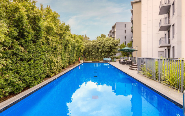 Oaks Sydney North Ryde Suites